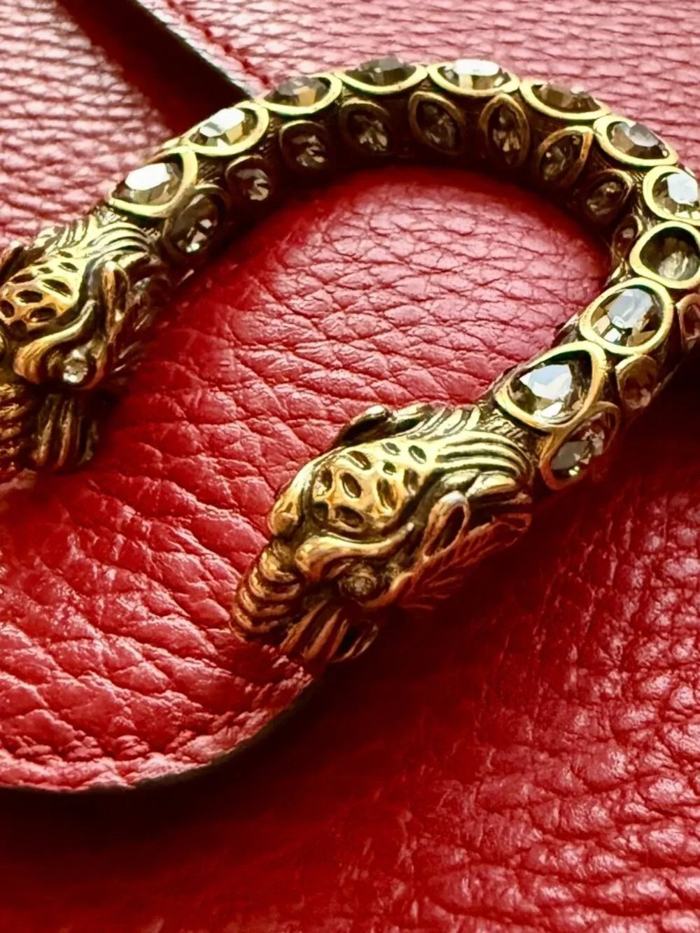 Gucci Red Leather Dionysus Wallet on a Chain - Picture 11 of 15